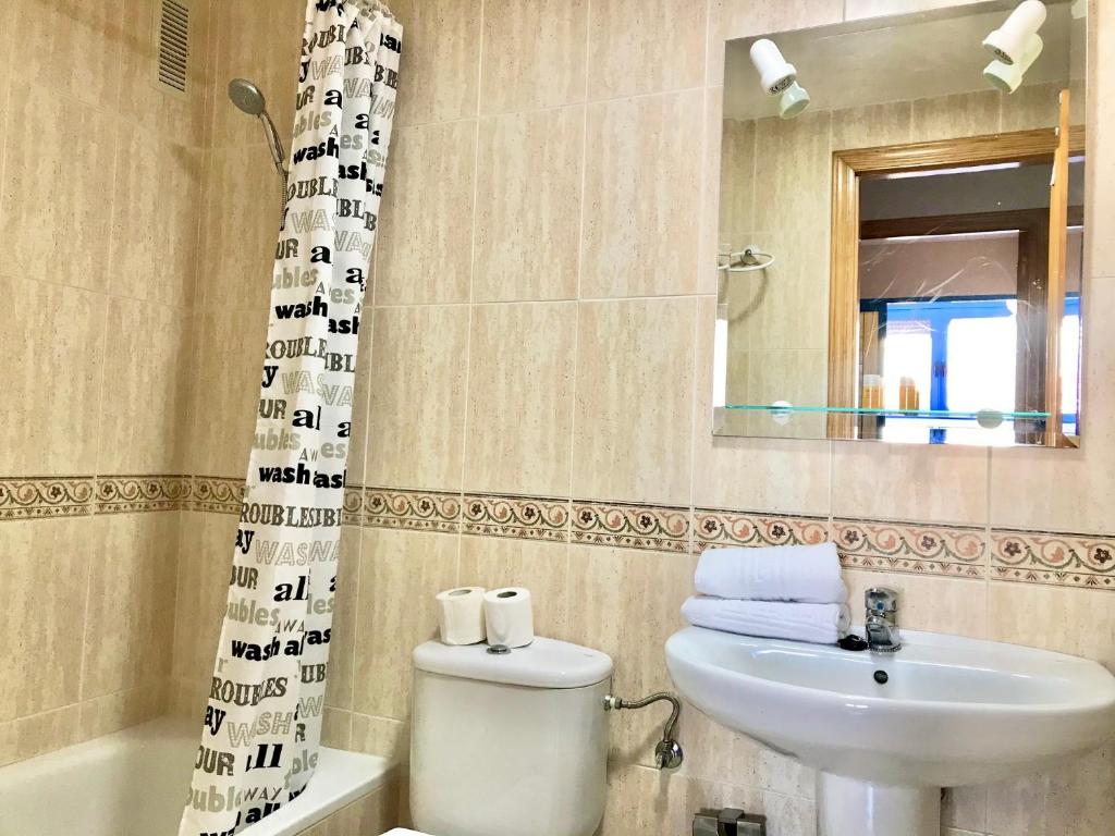 BENIDORM CENTER KENNEDY APARTMENT, Benidorm – Updated 2023 Prices