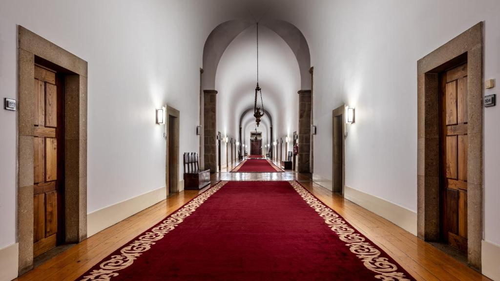 Pousada Mosteiro de Guimaraes - Resim 26