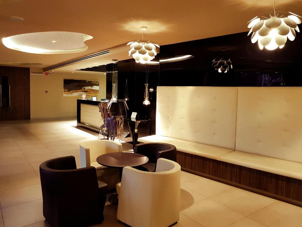 Gran Hotel Botánicos - 16