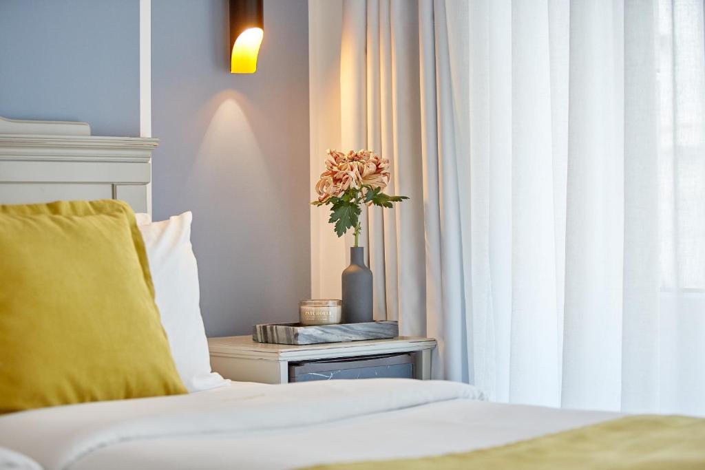 Hotel Luxembourg - Resim 19