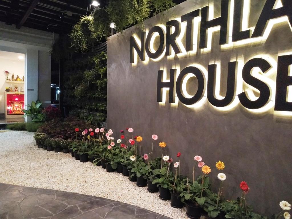 NorthLands House Hotel - Resim 39