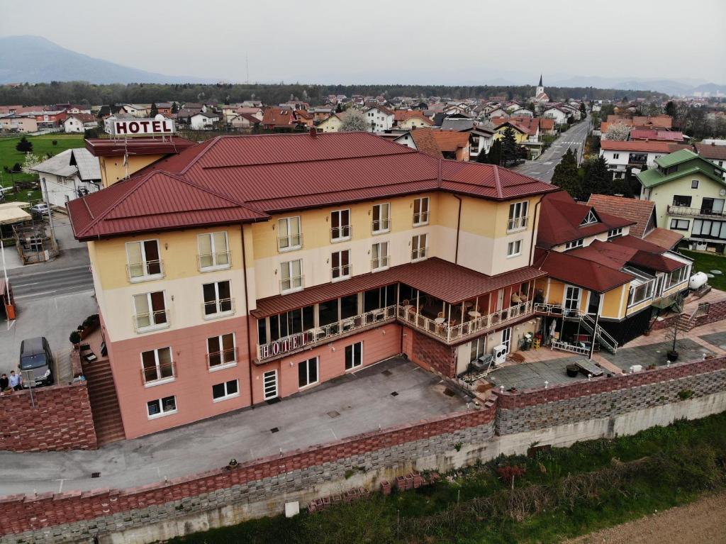 Hotel Vila Emei - Resim 22
