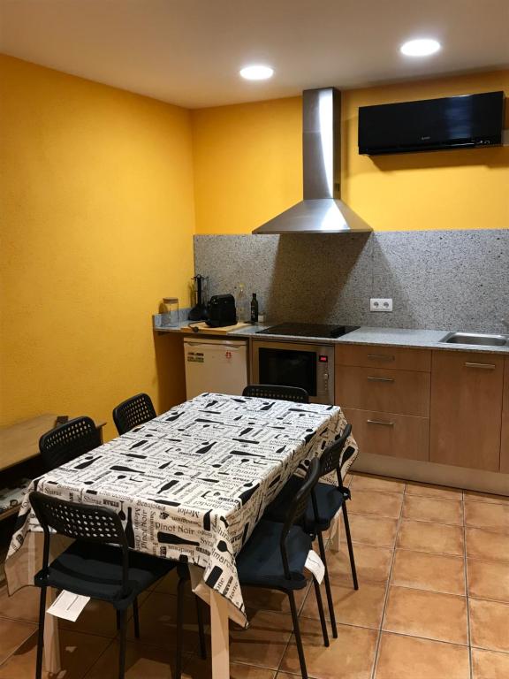 L'Esquirol de L'Esquirol - Appartement De Deux Chambres