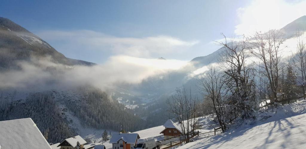 Pokrajina v okolici prenočišča