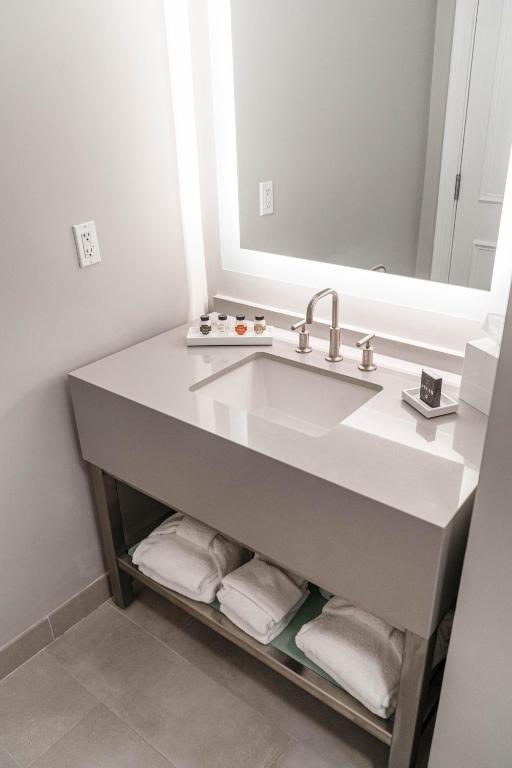 River Street Inn - Quarto Queen Com Duas Camas Queen -size - Riverview