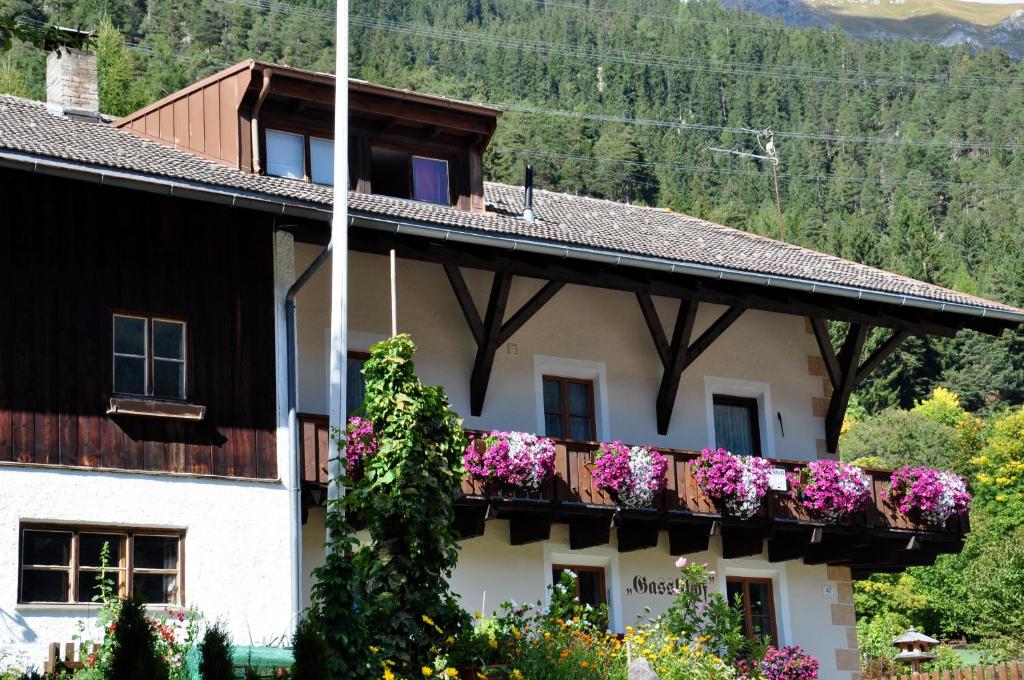 Nespecifikovaný výhled na hory nebo výhled na hory při pohledu z apartmánu