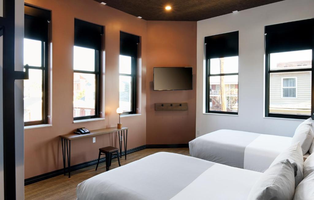 TRYP by Wyndham Pittsburgh/Lawrenceville photo