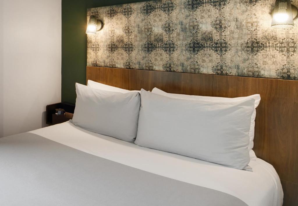 TRYP by Wyndham Pittsburgh/Lawrenceville photo