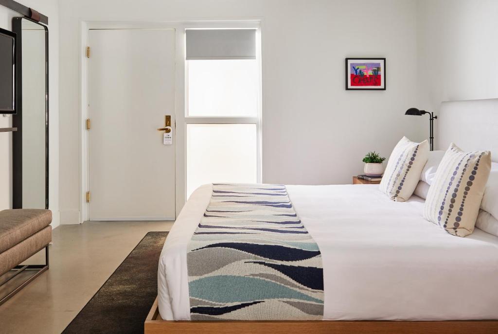 Bluebird Spa City Motor Lodge - Salle De Roi