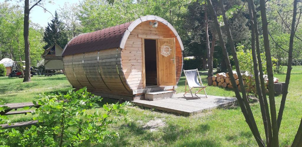 Zahrada ubytování Camping Ushuaïa Villages Le Viaduc