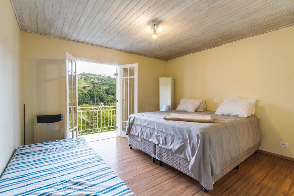  casa 4 quartos em condominio e internet excelente