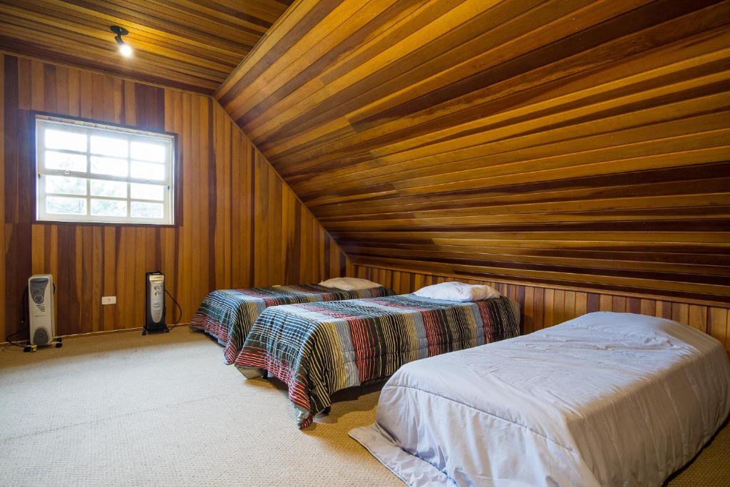  casa 4 quartos em condominio e internet excelente