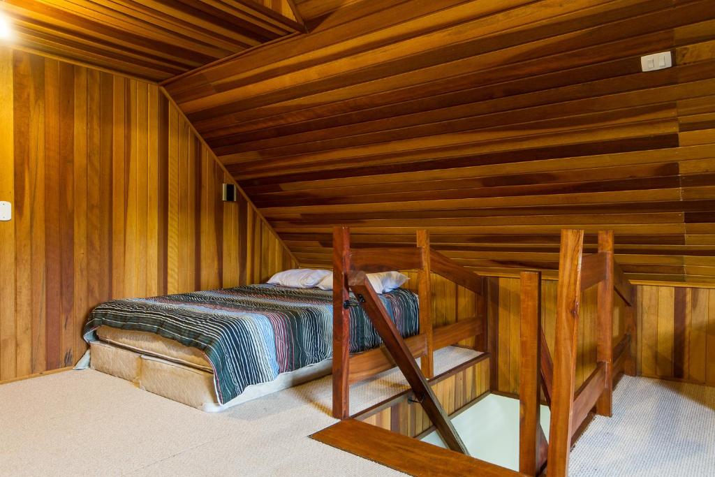 casa 4 quartos em condominio e internet excelente