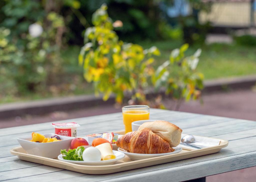 Hotel CIS Paris Maurice Ravel - Resim 12