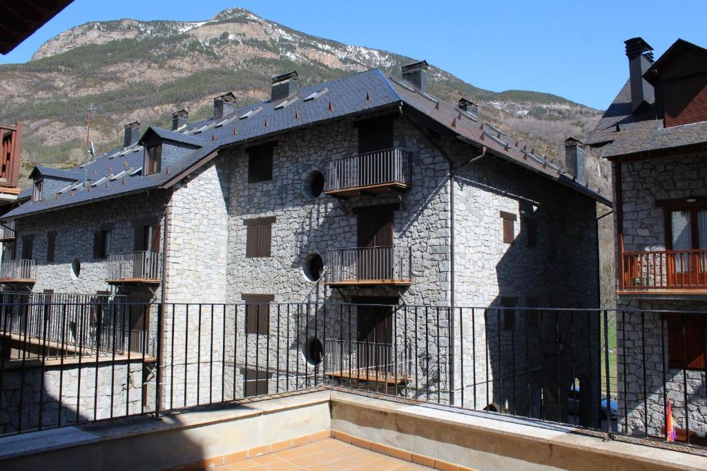 BATISIELLES, Benasque – Updated 2021 Prices