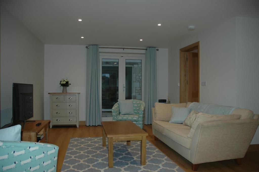 The Final Furlong, Bruton - Two-Bedroom House