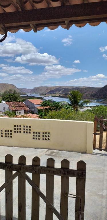 Aconchego casa amarela