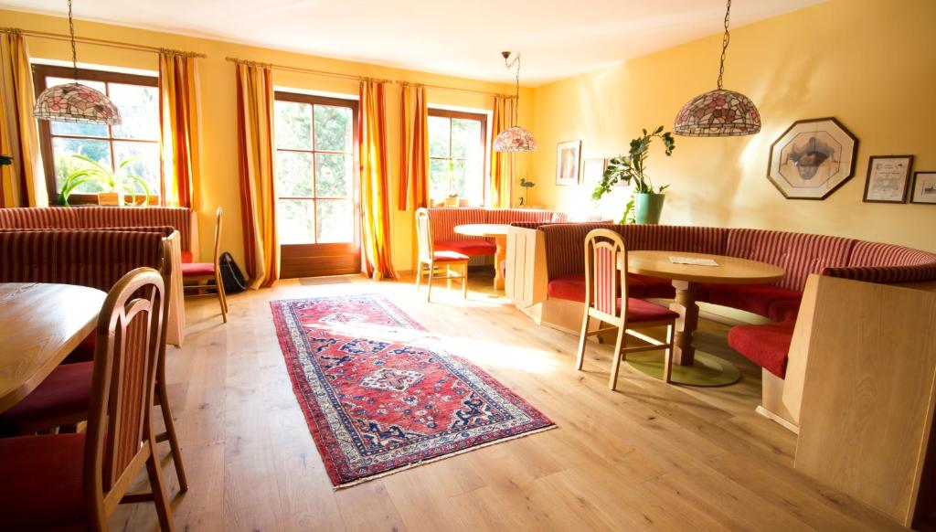 Posezení v ubytování Appartements Oswaldeck