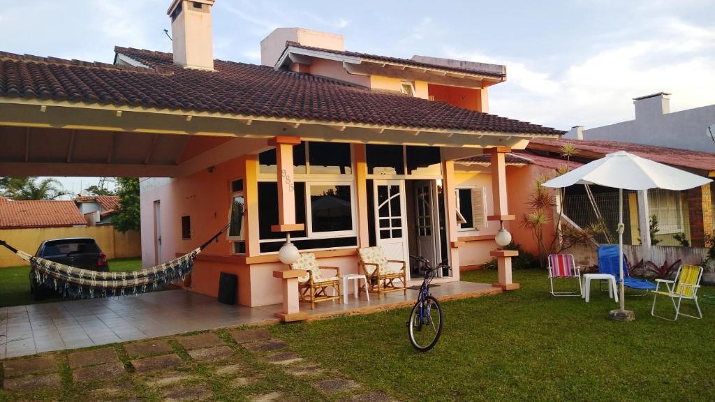  Casa Espetacular no coração de Imbé