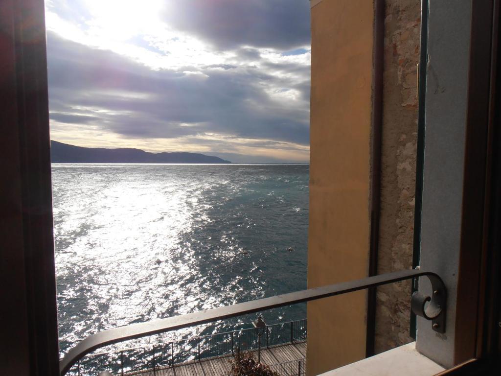 Hotel Garnì Bartabel - Habitación Doble Con Vista Al Lago