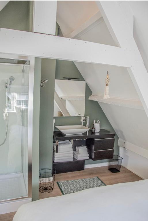Koupelna v ubytování Tiny House Lindenhouse