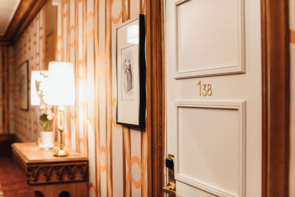 Фотография из галереи Hôtel Barrière Le Normandy в Довиле