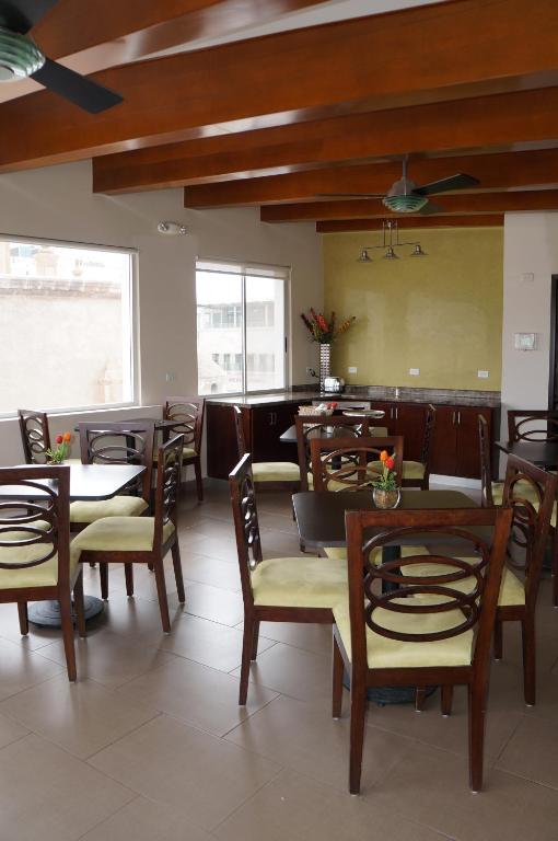 Posezení v ubytování Hotel Plaza Chihuahua