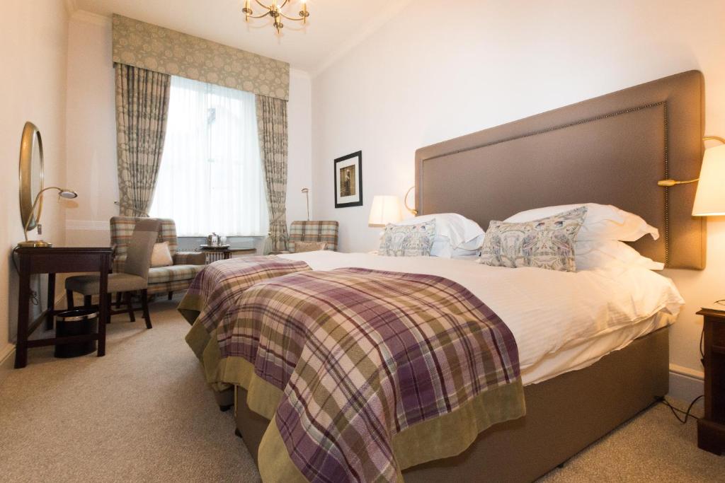 Macdonald Old England Hotel & Spa - Deluxe Twin Room