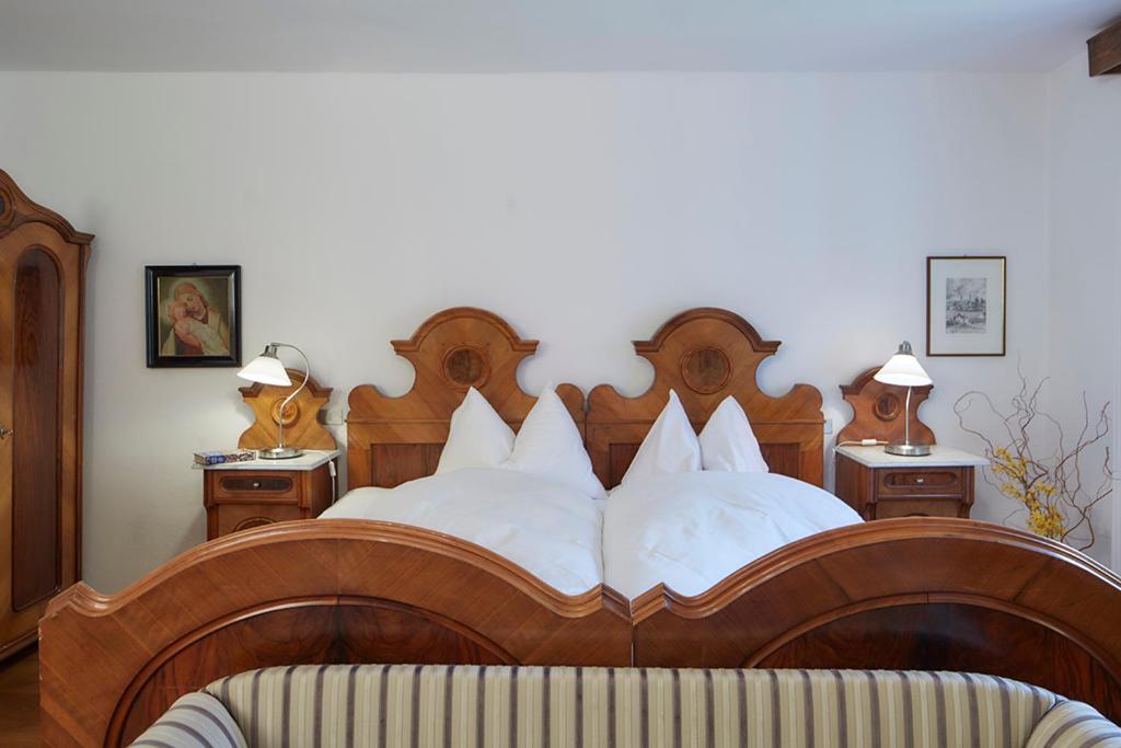 A bed or beds in a room at Villa Christina