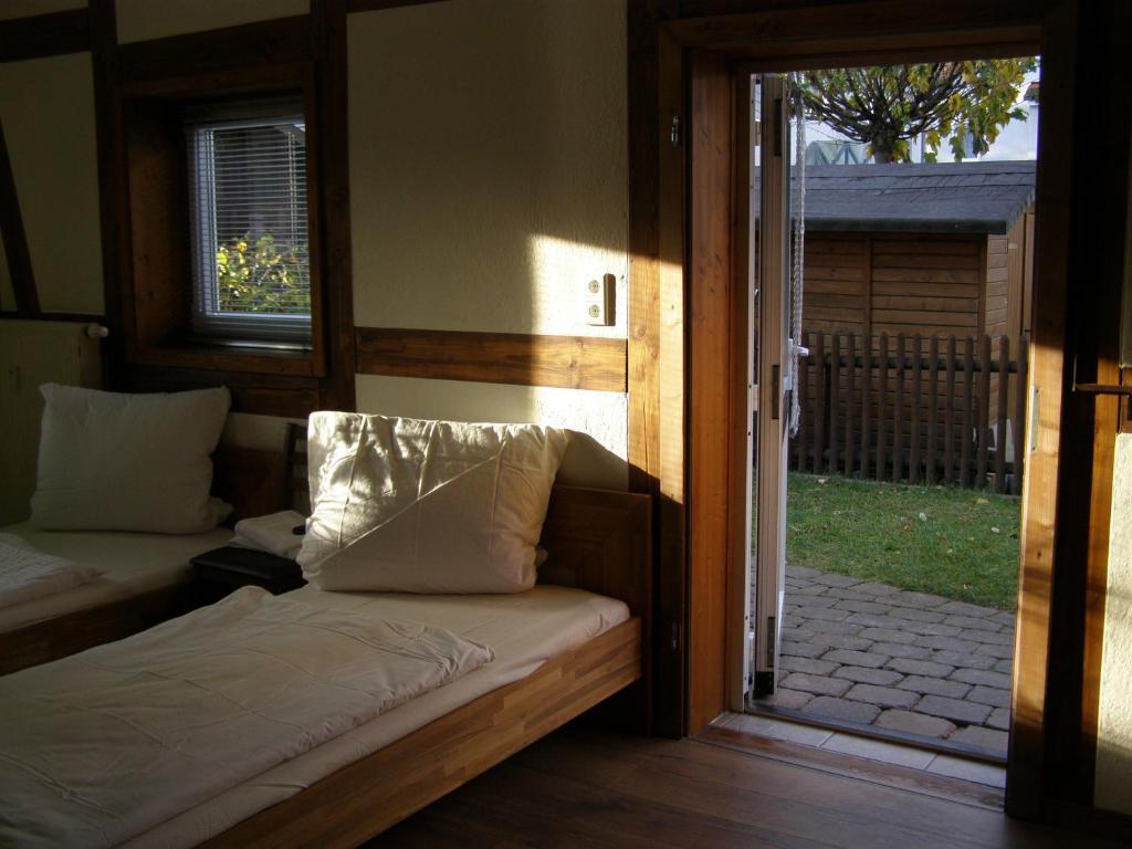 Hotel Alt Vinnhorst - Twin Room With Private Entrance