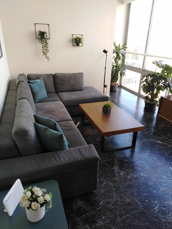 Część wypoczynkowa w obiekcie Ladadika 5th Floor