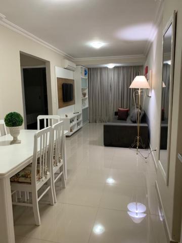  Apartamento Aconchegante com o Pé na Areia