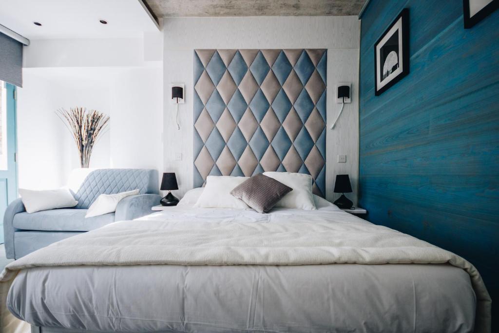 Valletta Collection - Ordinance Suites - 8