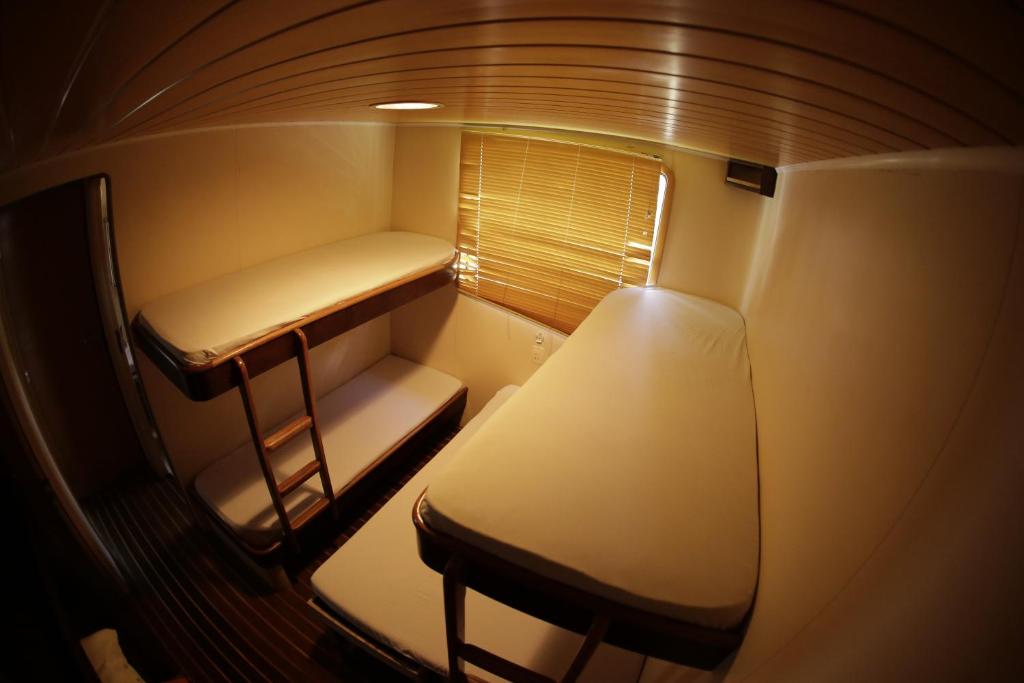  Tapri - Hotel Flutuante
