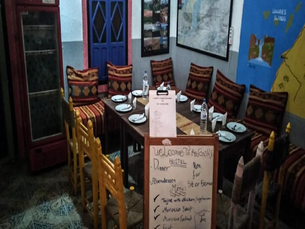 Restaurace v ubytování Kasbah Red Castel Hostel
