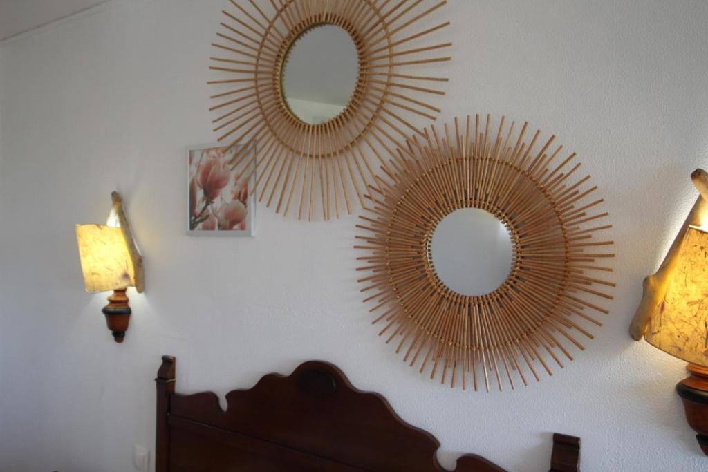 Foto dalla galleria di Jolie studio meublé avec petite vue mer a Saint-François