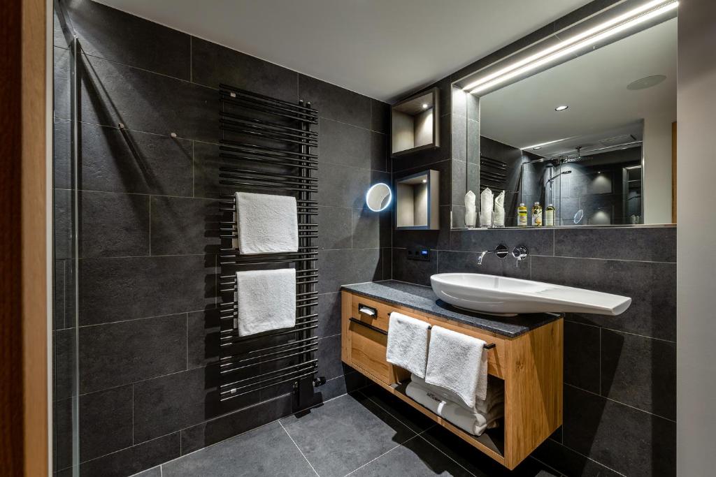 Koupelna v ubytování Hotel das Zwölferhaus