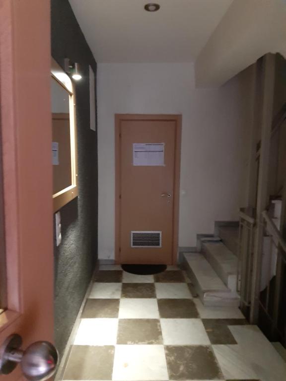 Zdjęcie z galerii obiektu Kosmos Service Apartment OPEN VIEW 1 w Salonikach