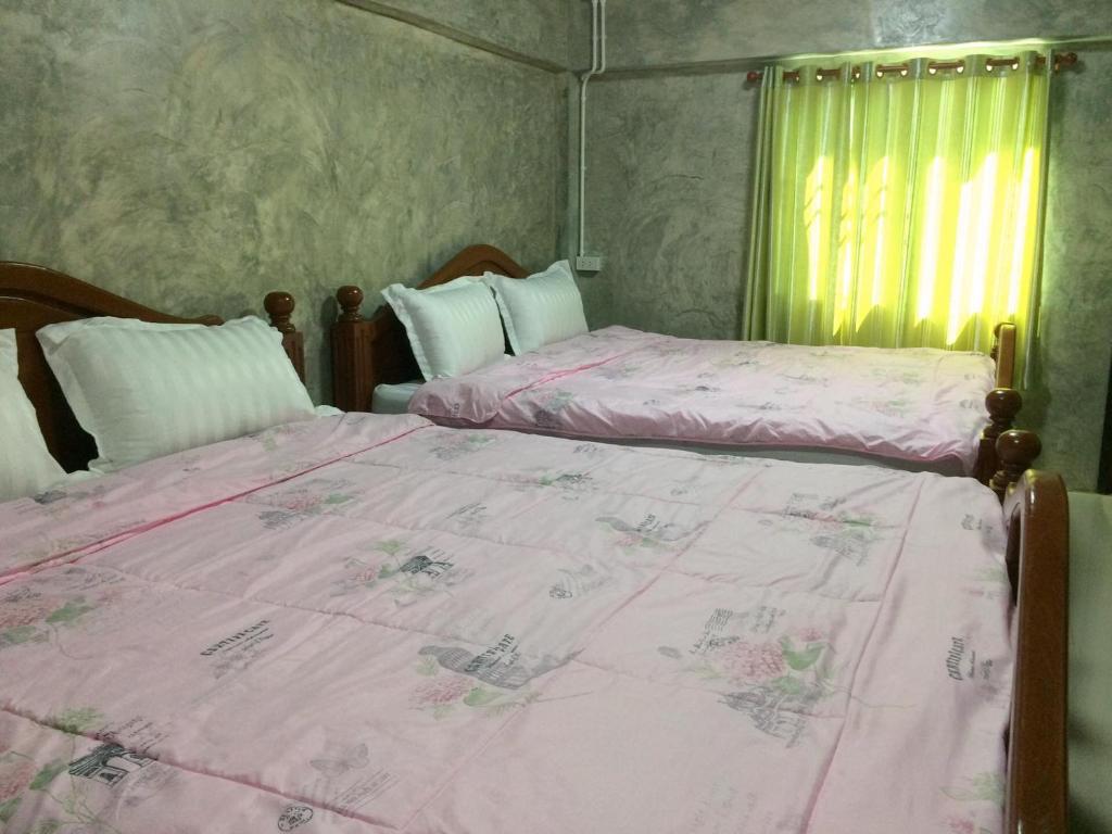 เฮือนฮอมคำโฮมสเตย์(Huanhomkham homestay) - Camera Quadrupla Con Bagno Privato