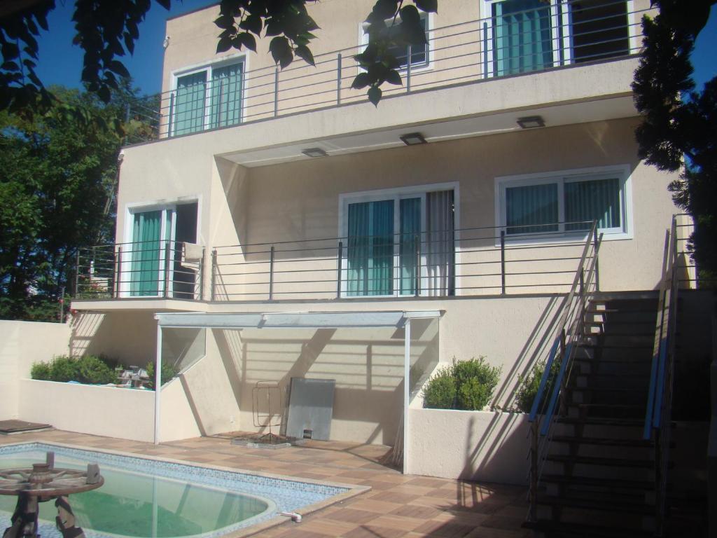  Casa ampla e moderna