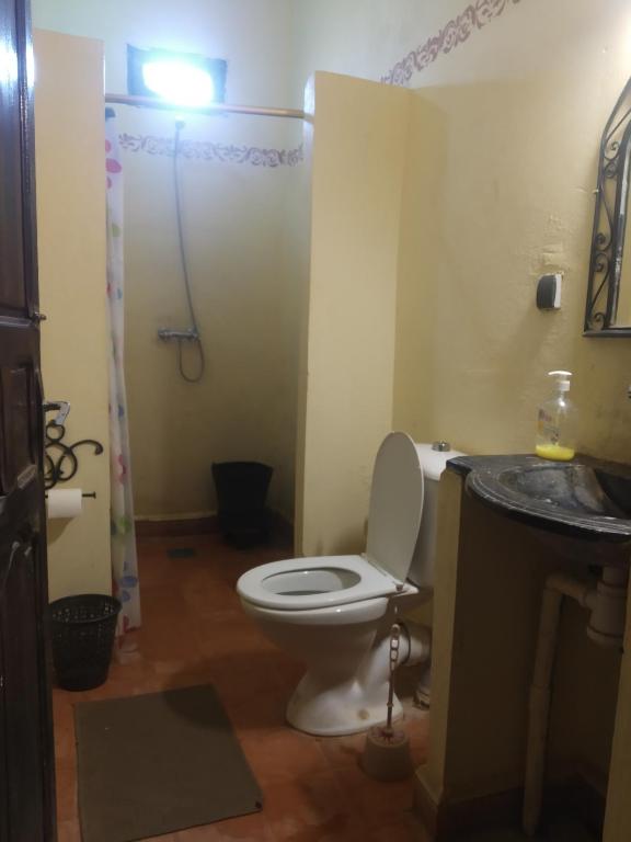 Koupelna v ubytování Maison Riad Tamarighte