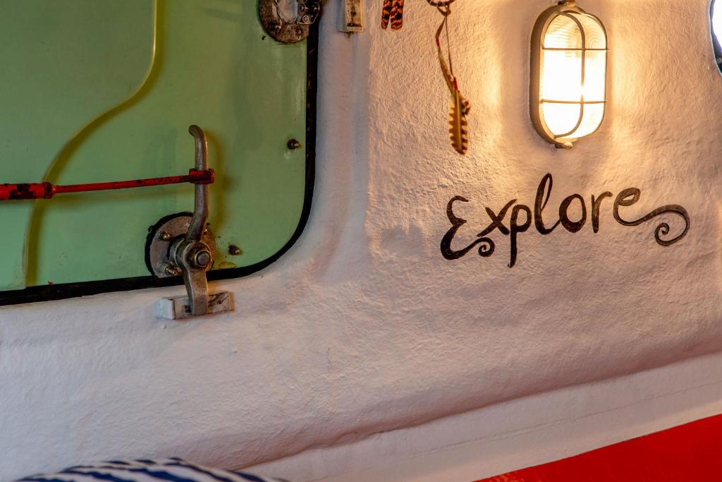 Fotografie z fotogalerie ubytování PolarStern - unique boatstay! v destinaci Monnickendam
