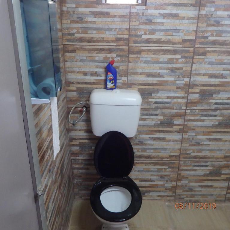 Koupelna v ubytování Classixx Inn