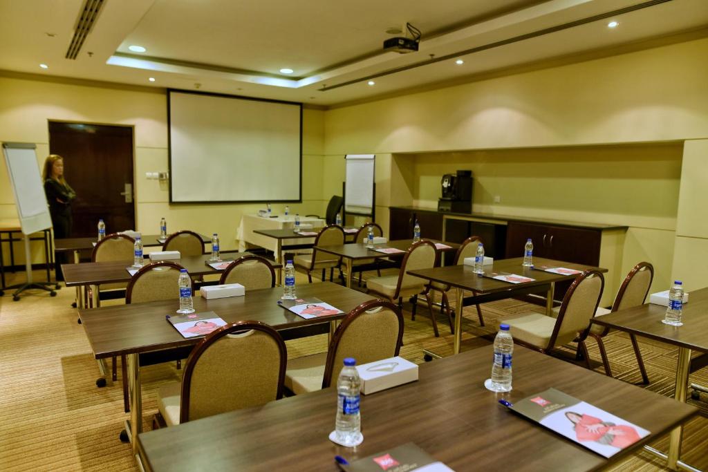 Konferenční prostory v ubytování ibis Muscat