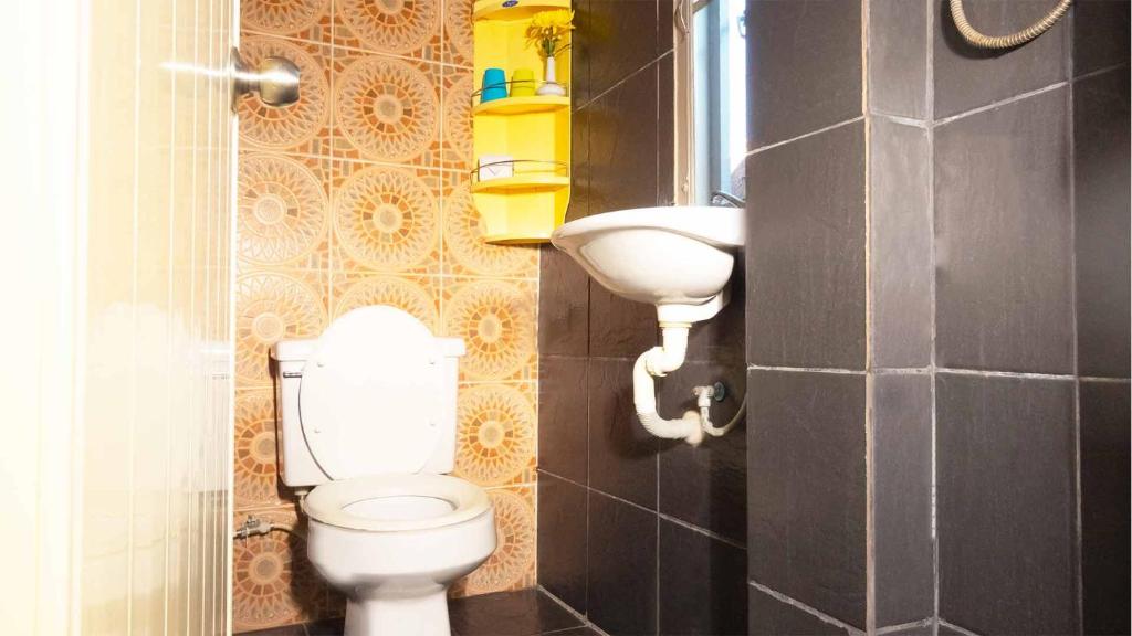 Sabina Guesthouse Kamala - 12