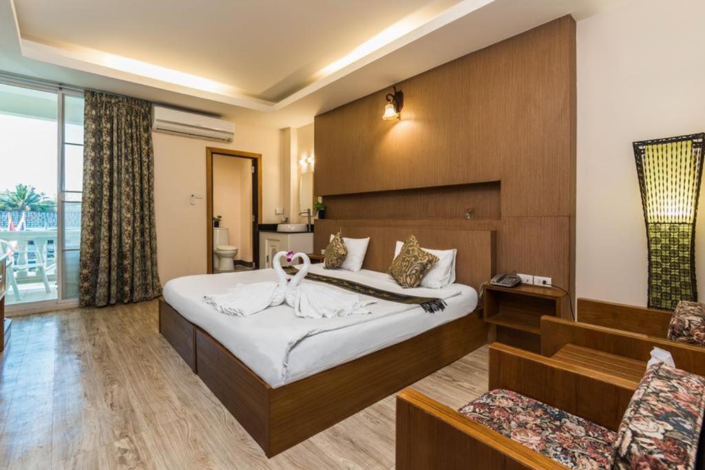 Hotel Romeo Palace Pattaya - Resim 39