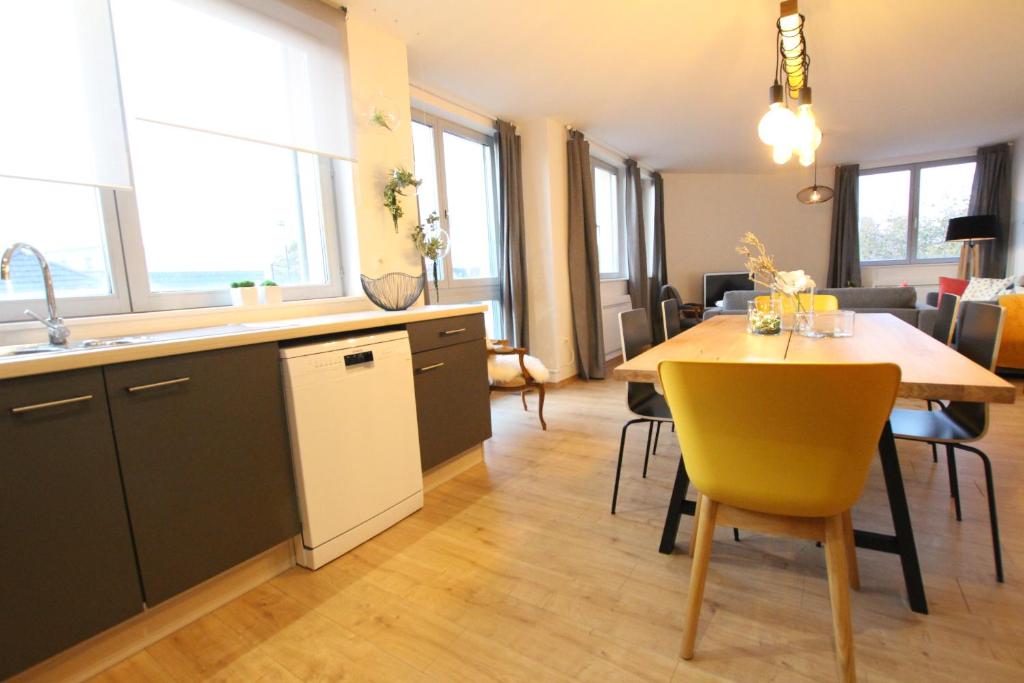 Colmar City Center - Bright and Large Appartement REMPARTS – photo 36