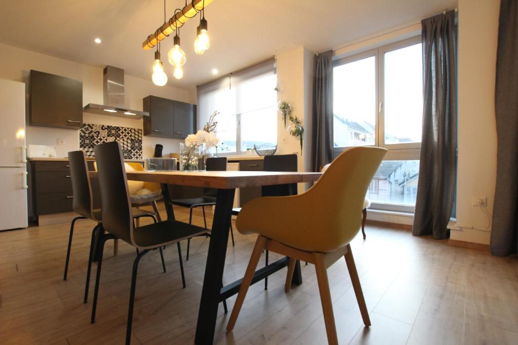Colmar City Center - Bright and Large Appartement REMPARTS – photo 27