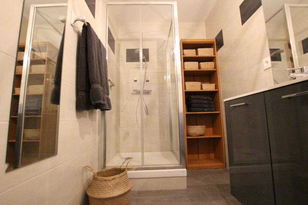Colmar City Center - Bright and Large Appartement REMPARTS – photo 25