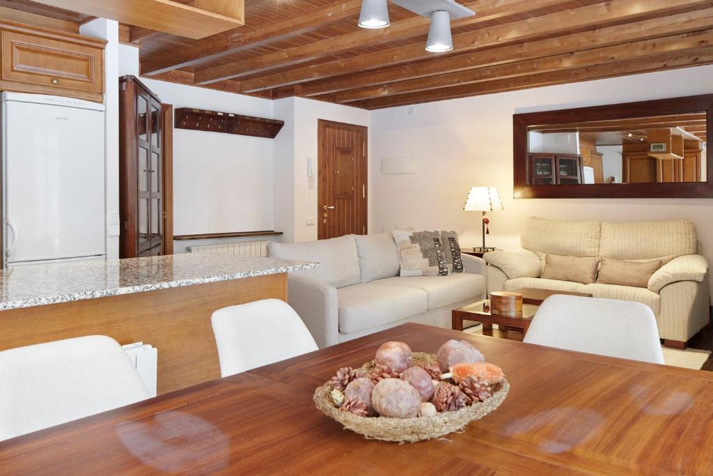 Posedenie v ubytovaní Val de Ruda 64 by FeelFree Rentals
